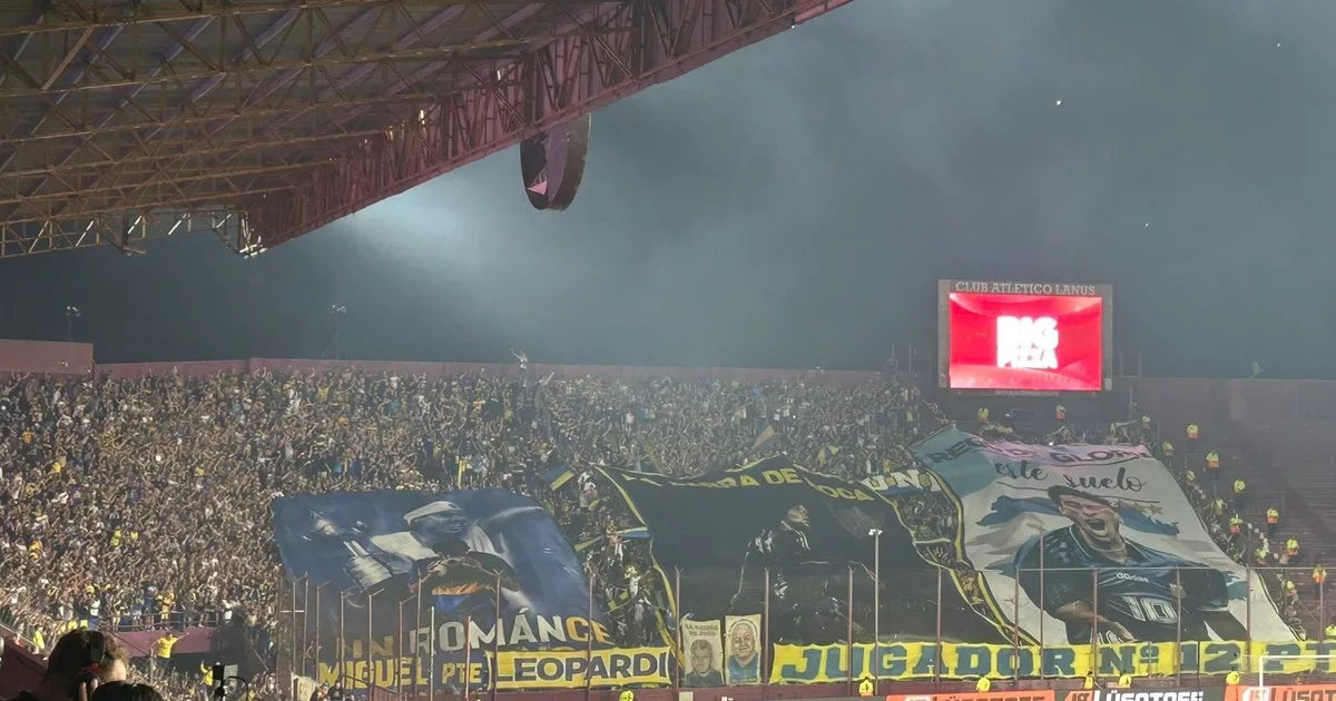 Así se ve la tribuna donde están los hinchas de Boca en la Fortaleza