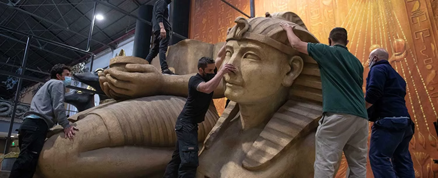 Visitar la fábrica del Teatro Colón es una salida para que los chicos conozcan como es la producción de nivel internacional junto con los ancestrales oficios del teatro