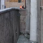 Un turista japonés murió tras caer de un muro de siete metros en el Panteón de Roma