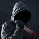 Fánatico con cuchillo apuñala a los pasajeros de un tren al noreste de Londres y deja 9 personas al borde de la muerte