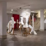 ‘El porvenir’, la nueva exposición de Franco Fasoli que reescribe los símbolos de la patria