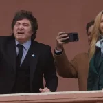 El giro de los Milei en busca de supervivencia y el temblor que viene en el planeta de los Macri