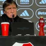 Falcioni post River: “Los jugadores escribieron la historia”