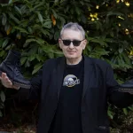 Miguel Costas, fundador de Siniestro Total: “La gente decía que dejé la banda por yonqui… y que se me habían caído los dientes”