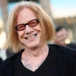 Danny Elfman, el músico macabro de Hollywood: “No sé de qué van a vivir los compositores jóvenes”