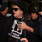 “Pity” Álvarez llegó al juicio por homicidio con una frase de una canción emblemática en su remera: “Nunca quise”