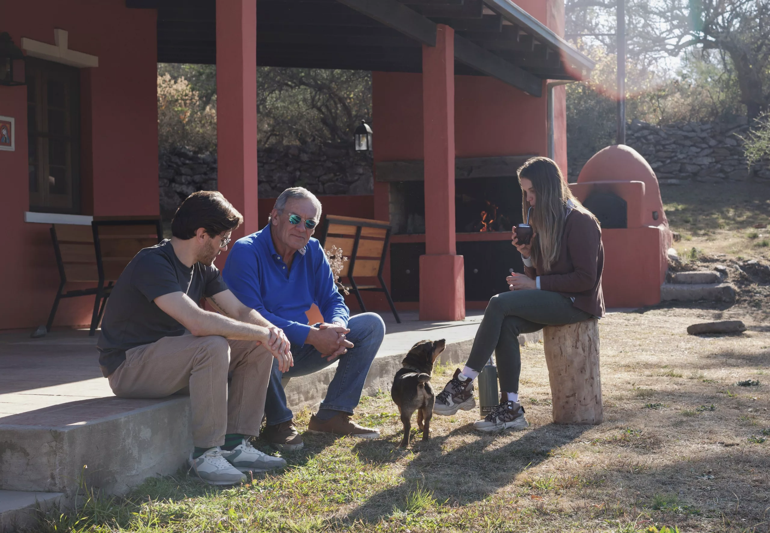 Nora Dalmasso. (L to R) Facundo Macarrón, Marcelo Macarrón, Valentina Macarrón in Nora Dalmasso. Cr. Courtesy of Netflix ©2025