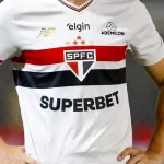 Cómo sigue la salud de Oscar, el volante de San Pablo que se desmayó en un entrenamiento