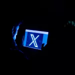 España se coloca en el centro de la lucha mundial contra el odio online: “Los grupos xenófobos están bien asesorados”