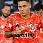 Video: Quintero, del fastidio por el cambio al festejo por un gol especial para Meza