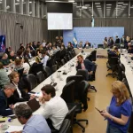 Los cambios en el Gabinete y la elección del domingo podrían dilatar las negociaciones del Presupuesto 2026