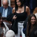 Juliana Santillán le echó la culpa a su CM de redes sociales por el escándalo de “Checoslovaquia”