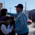 “Un niño que toca un violín no toca un arma”: la orquesta que transforma la vida de cientos de chicos en las villas de Córdoba