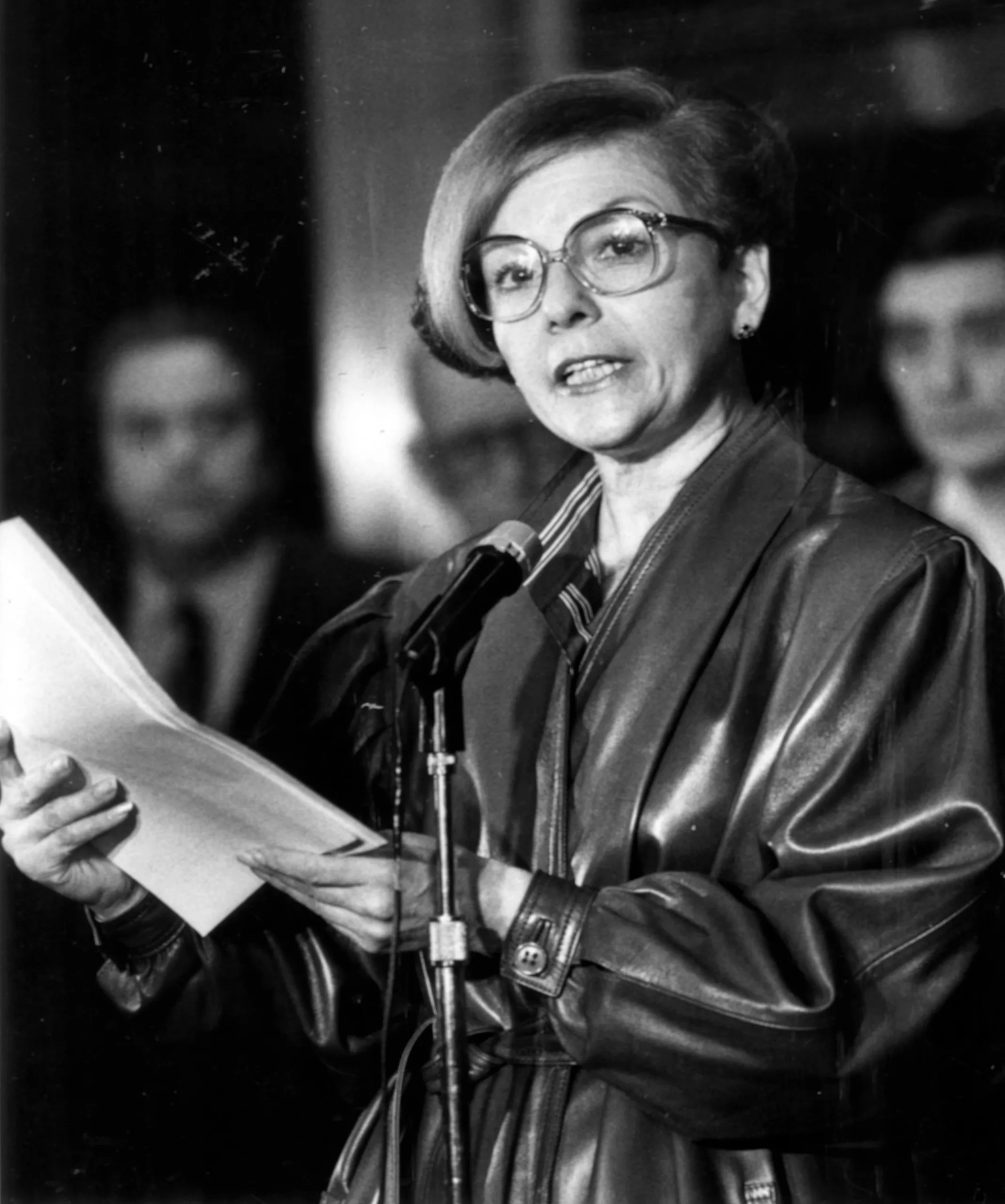 María Estela Martínez de Perón, el 8 de junio de 1984, en su primer viaje a la Argentina después del exilio; hace casi 40 años que no vuelve
