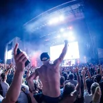 El ‘sold out’ como relato de ficción: cómo la industria musical aprendió a vender éxito aunque no lo hubiera