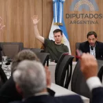 Aunque ni contestó las preguntas escritas, la comisión $LIBRA ahora cita a Javier Milei