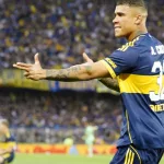 Ayrton Costa a lo Merentiel: festejo metralleta y un gol para la zaga