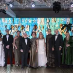 Amigos del Bellas Artes recaudan 170 mil dólares en una gala inspirada en el Antiguo Egipto. Roemmers prometió una gran donación para ampliar el Museo