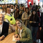 A sala llena, Pérez-Reverte habló de Alatriste, la guerra y su nueva novela “Misión en París”