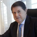 Fallece a los 73 años José Luis Olivas, el expresident que transitó desde el Palau a la banca