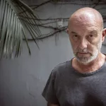 Sergio Bizzio: “El juego de la literatura es no saber adónde va una historia”