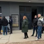 Una discusión entre un carnicero y un herrero terminó en tragedia en Escobar: uno murió acuchillado y el otro, de un infarto