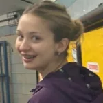 Buscan a una chica de 15 años que desapareció en Belgrano: la vieron por última vez justo antes del partido de Argentina