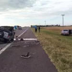 Dos camionetas chocaron de frente en la ruta 2, en el comienzo del fin de semana de Carnaval: murió un chico de 20 años