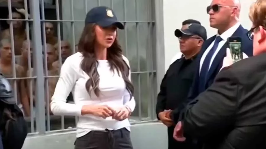 Trump destituye a Kristi Noem como secretaria de Seguridad Nacional y la coloca al frente del Escudo de las Américas