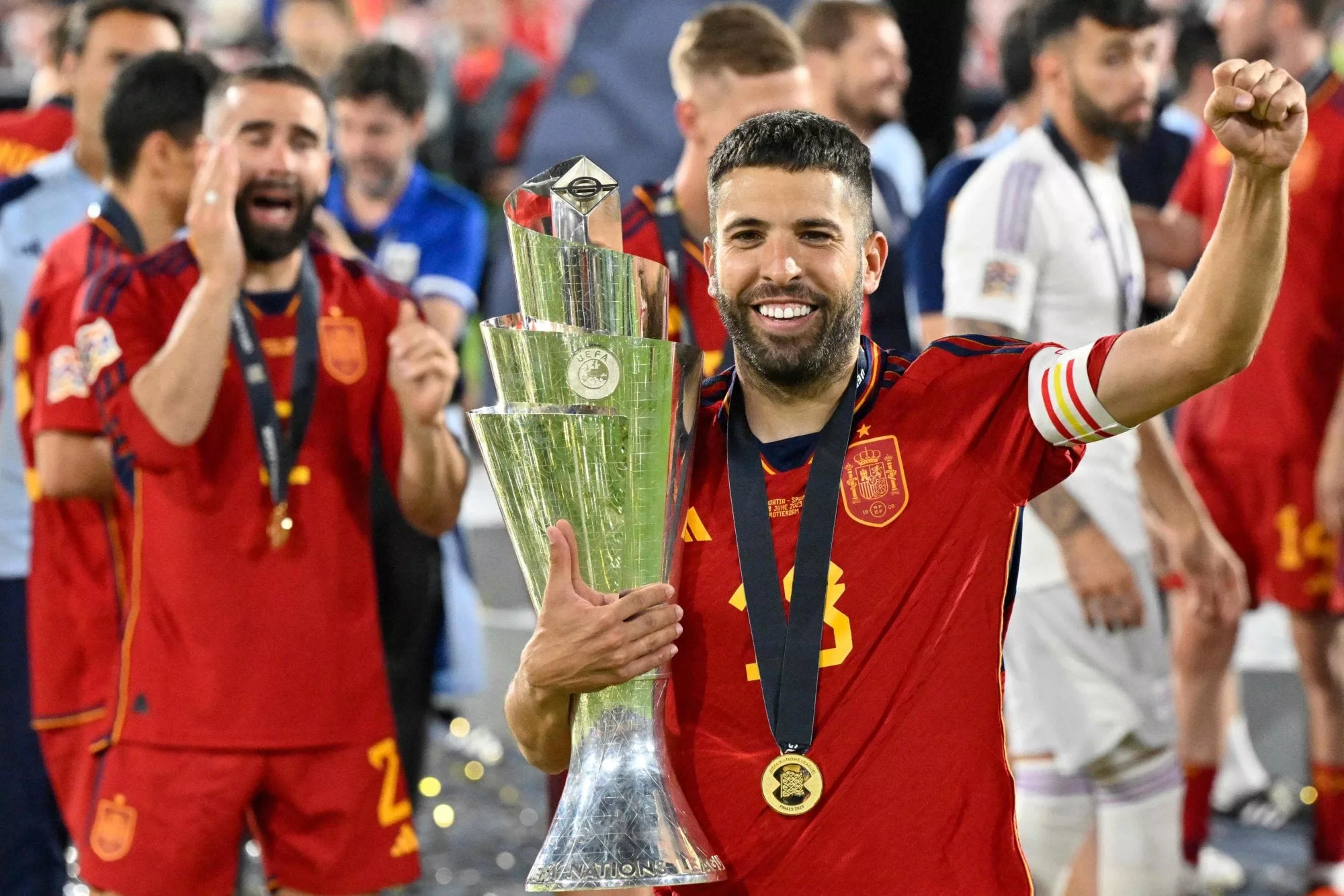 El festejo de Jordi Alba con la selección de España tras la obtención de la UEFA Nations League 