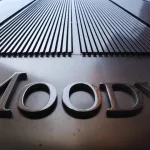 La calificadora Moody’s mejoró la nota de Argentina: pasó a B3 y subió la perspectiva a Positiva