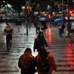 A qué hora llegan los chaparrones a Buenos Aires hoy y qué provincias están bajo alerta meteorológica