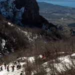 Un bebé rodó por la pendiente de un cerro en Bariloche tras desprenderse una mochila de trekking
