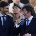 Nueva encuesta en una provincia clave: cómo están Milei y el gobernador de cara al 2027