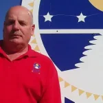 Dennis Hope, el hombre que se hizo millonario vendiendo parcelas de la Luna tras reclamar su propiedad en 1980