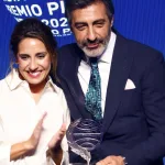 El escritor español Juan del Val ganó el Premio Planeta con una obra sobre una aristócrata que busca su libertad