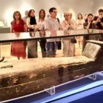 ¿Hay un faraón egipcio en la Argentina? Sigue la polémica por una pieza exhibida en Bellas Artes