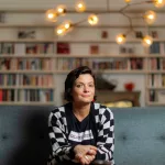 Melba Escobar, escritora: “Las mujeres perdemos mucho de lo que hemos construido al ser madres”