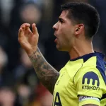 Increíble Cuti Romero: doblete y gol de chilena sobre la hora