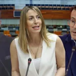 Extremadura: el PP queda lejos de la mayoría absoluta, VOX se dispara y el PSOE se hunde, según el CIS