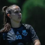 Jugadoras abandonan el campo de juego tras el insulto de un árbitro en un partido de fútbol femenino en Mar del Plata