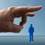 Malas noticias para miles de pensionistas españoles: estos serán los que no recibirán la paga extra de Navidad 2025