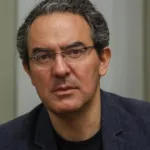 “La realidad común se está perdiendo”: la advertencia del escritor colombiano Juan Gabriel Vásquez