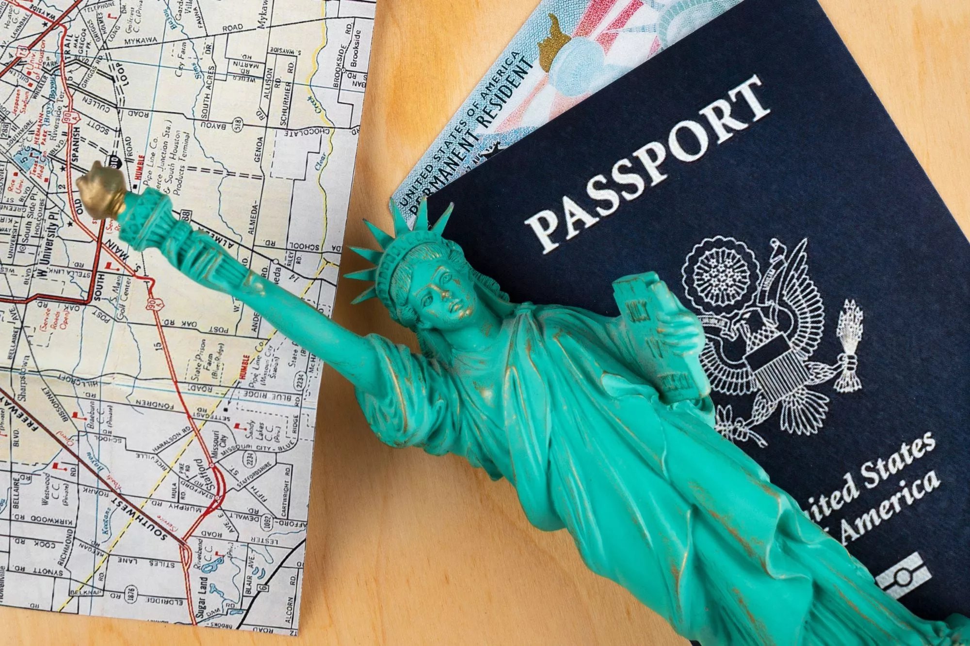 Los ciudadanos estadounidenses con pasaporte pueden acceder a 182 países sin visado