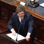 Milei anuncio más apertura comercial y reformas, y cruzó con ironías y chicanas las interrupciones de los K