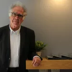 El legado de Carlo Ginzburg, el historiador que transformó archivos en relatos fascinantes