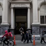 Empresas sin cepo: en seis meses las multinacionales giraron US$ 2.600 millones a sus casas matrices