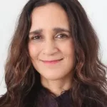 Julieta Venegas publica su primer libro: ‘Norteña’, una autobiografía sobre sus inicios