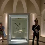 Sable corvo de San Martín: ¿qué dice la cautelar de los herederos de Rosas y qué puede hacer la jueza?