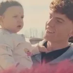 Video: el curioso regalo del Colo Barco a su hija en su visita a 25 de Mayo